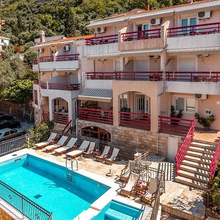 Villa Savovic Petrovac Екстериор снимка