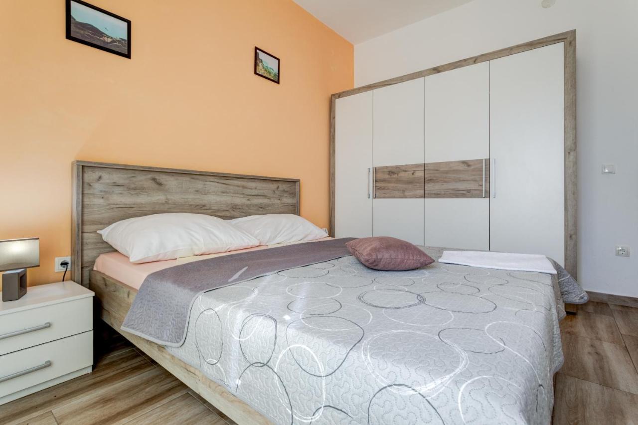 Villa Savovic Petrovac Екстериор снимка