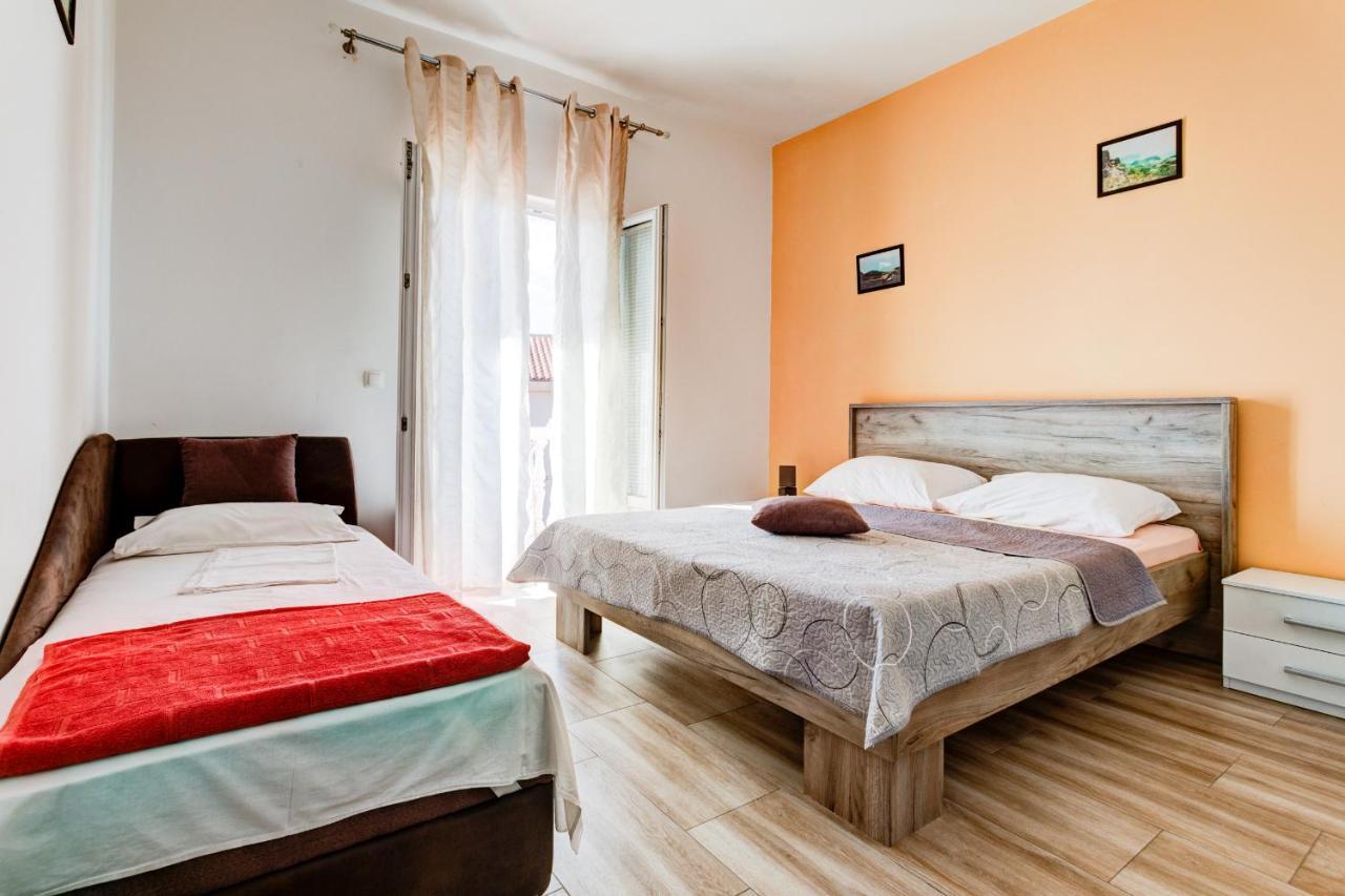 Villa Savovic Petrovac Екстериор снимка