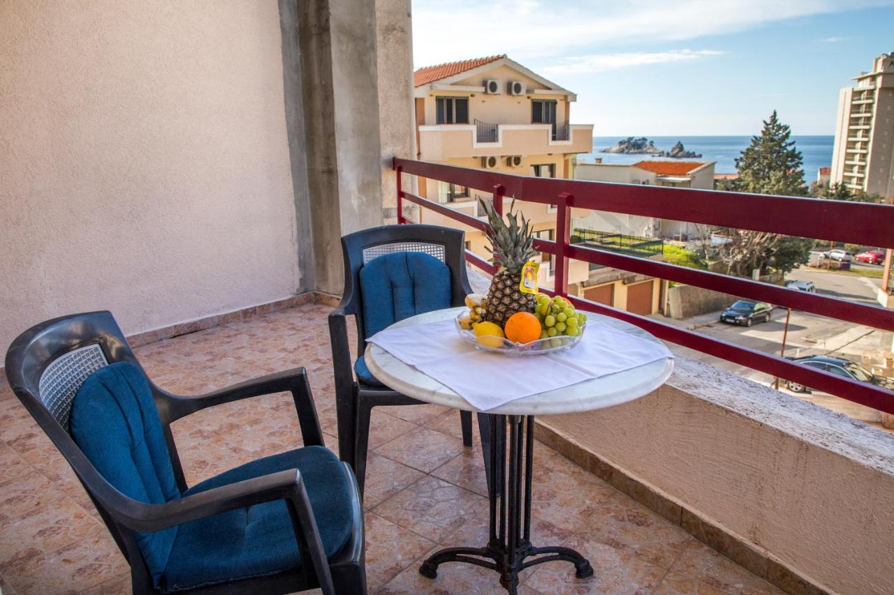 Villa Savovic Petrovac Екстериор снимка