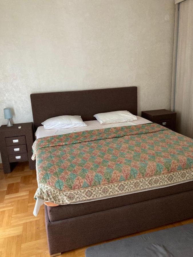 Villa Savovic Petrovac Екстериор снимка