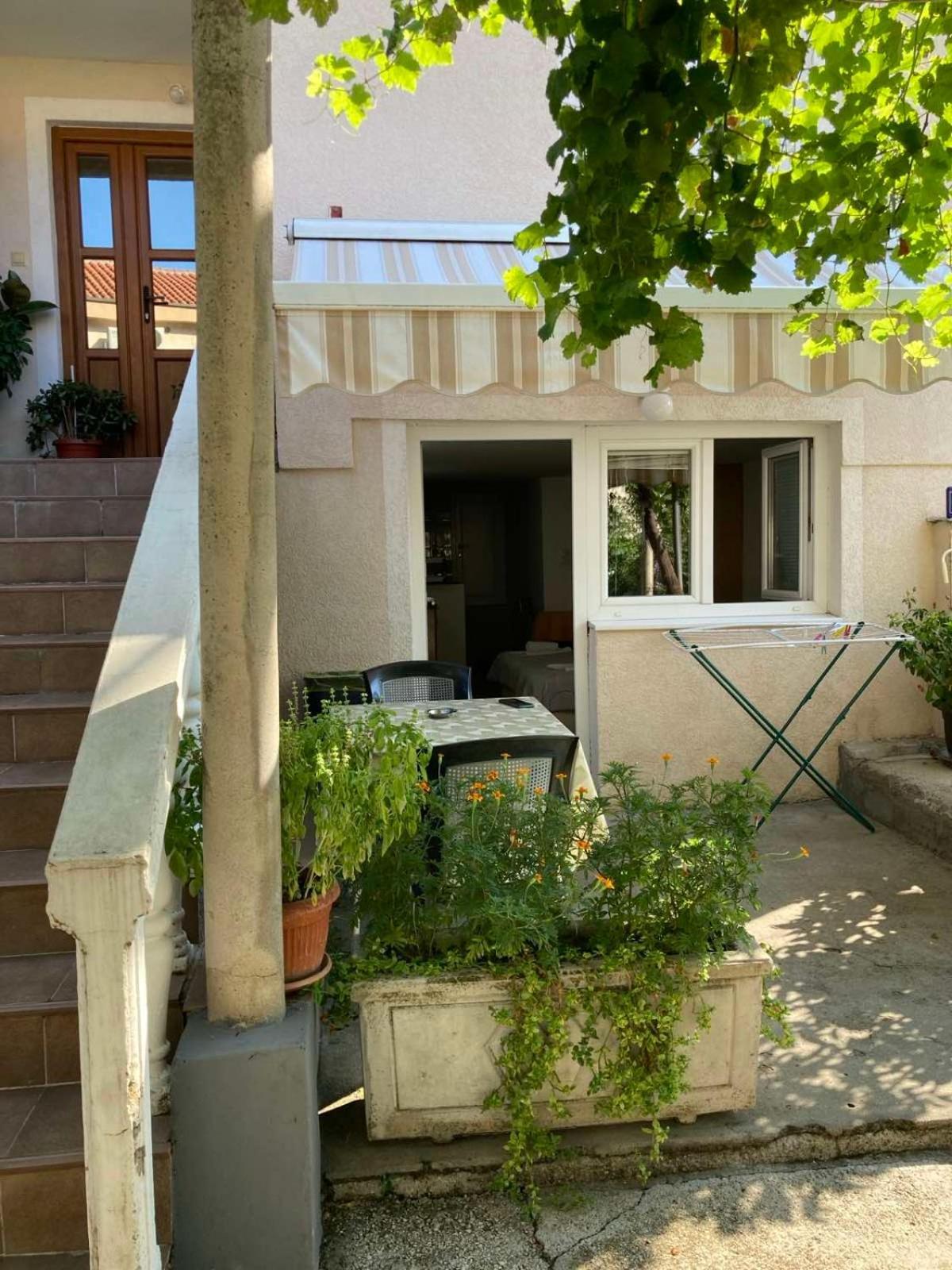 Villa Savovic Petrovac Екстериор снимка