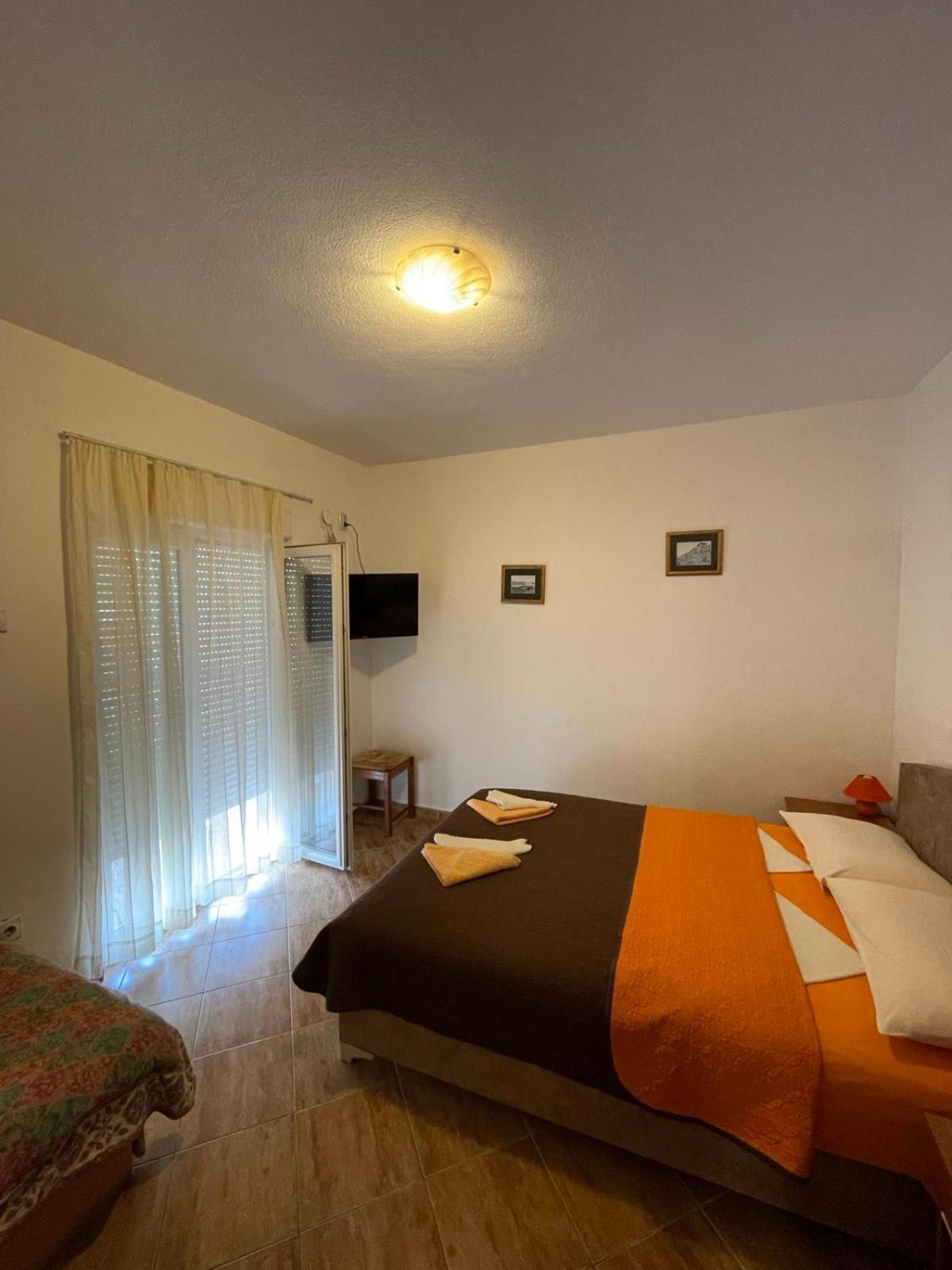 Villa Savovic Petrovac Екстериор снимка