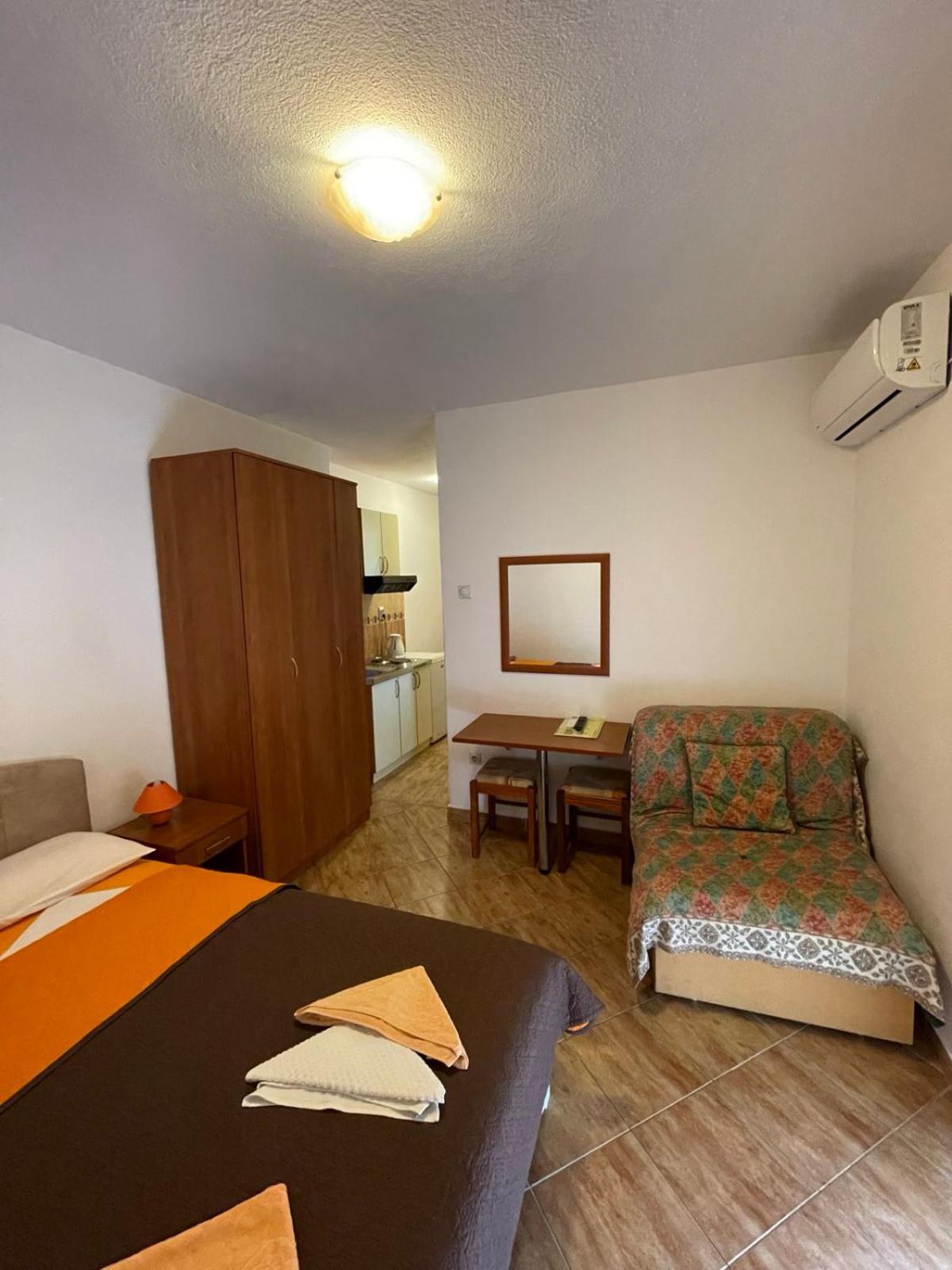 Villa Savovic Petrovac Екстериор снимка