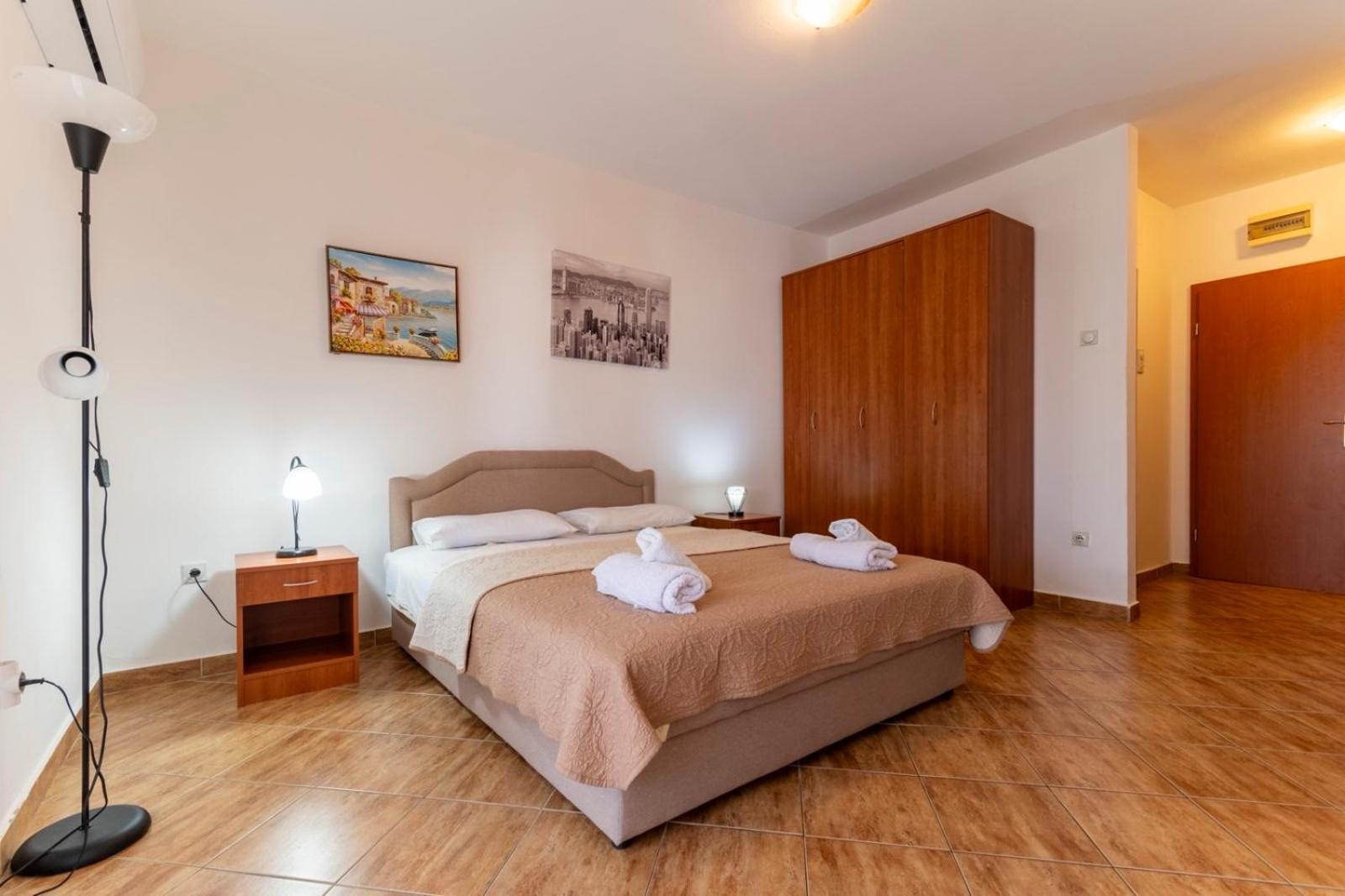 Villa Savovic Petrovac Екстериор снимка