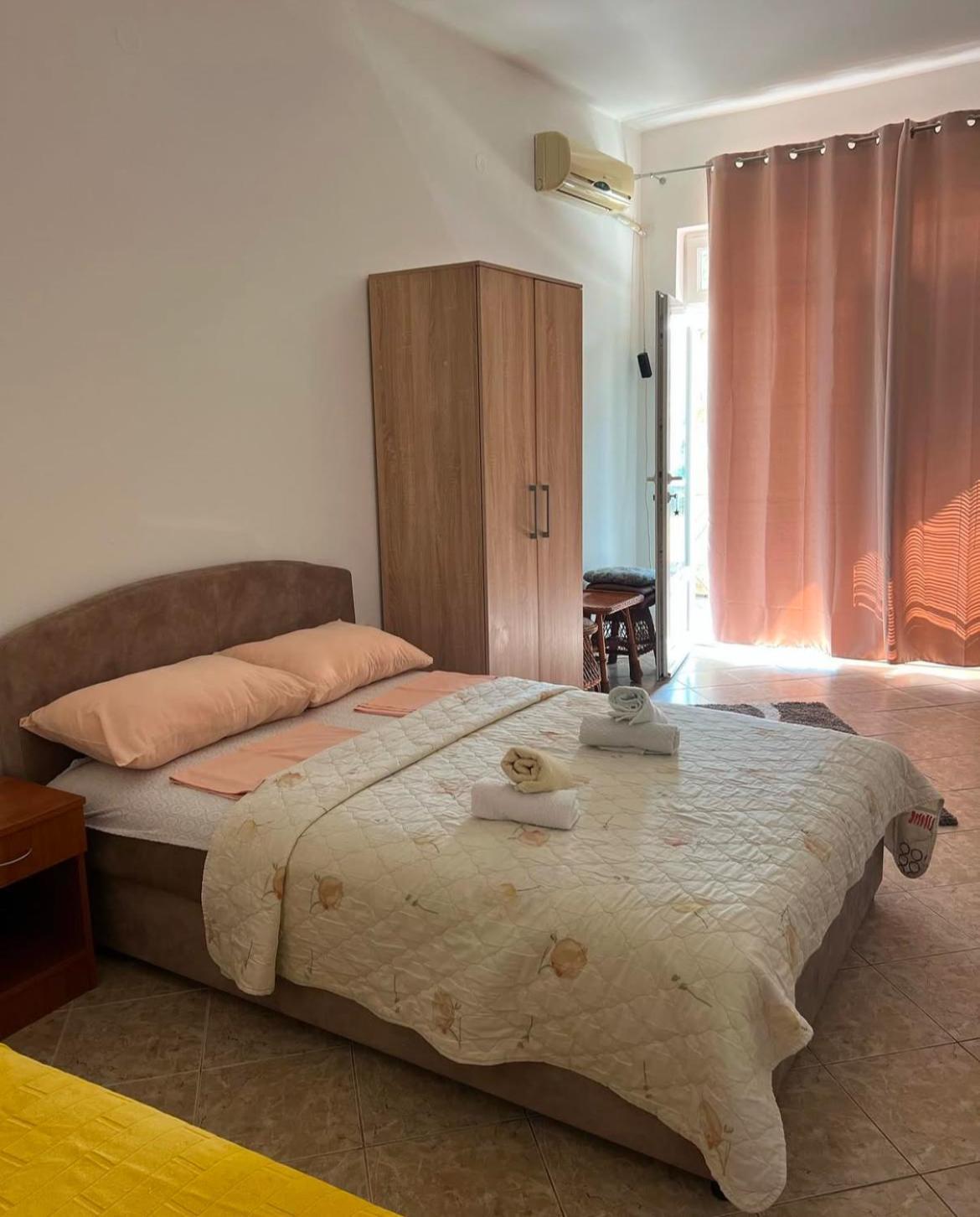 Villa Savovic Petrovac Екстериор снимка