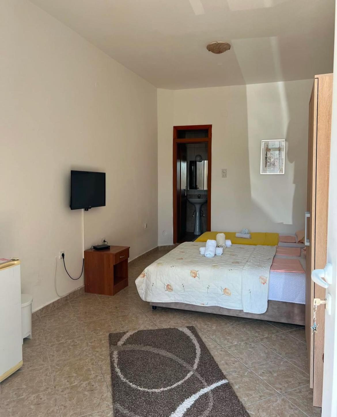 Villa Savovic Petrovac Екстериор снимка